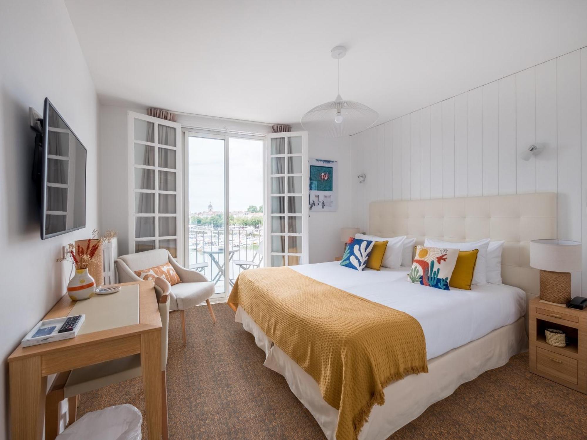 King Room Sea View Balcony