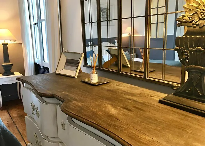 Bed and Breakfast Vue Sur Cour à La Rochelle 